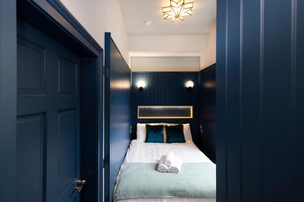 30 Castle Street Deluxe Apart-hotel