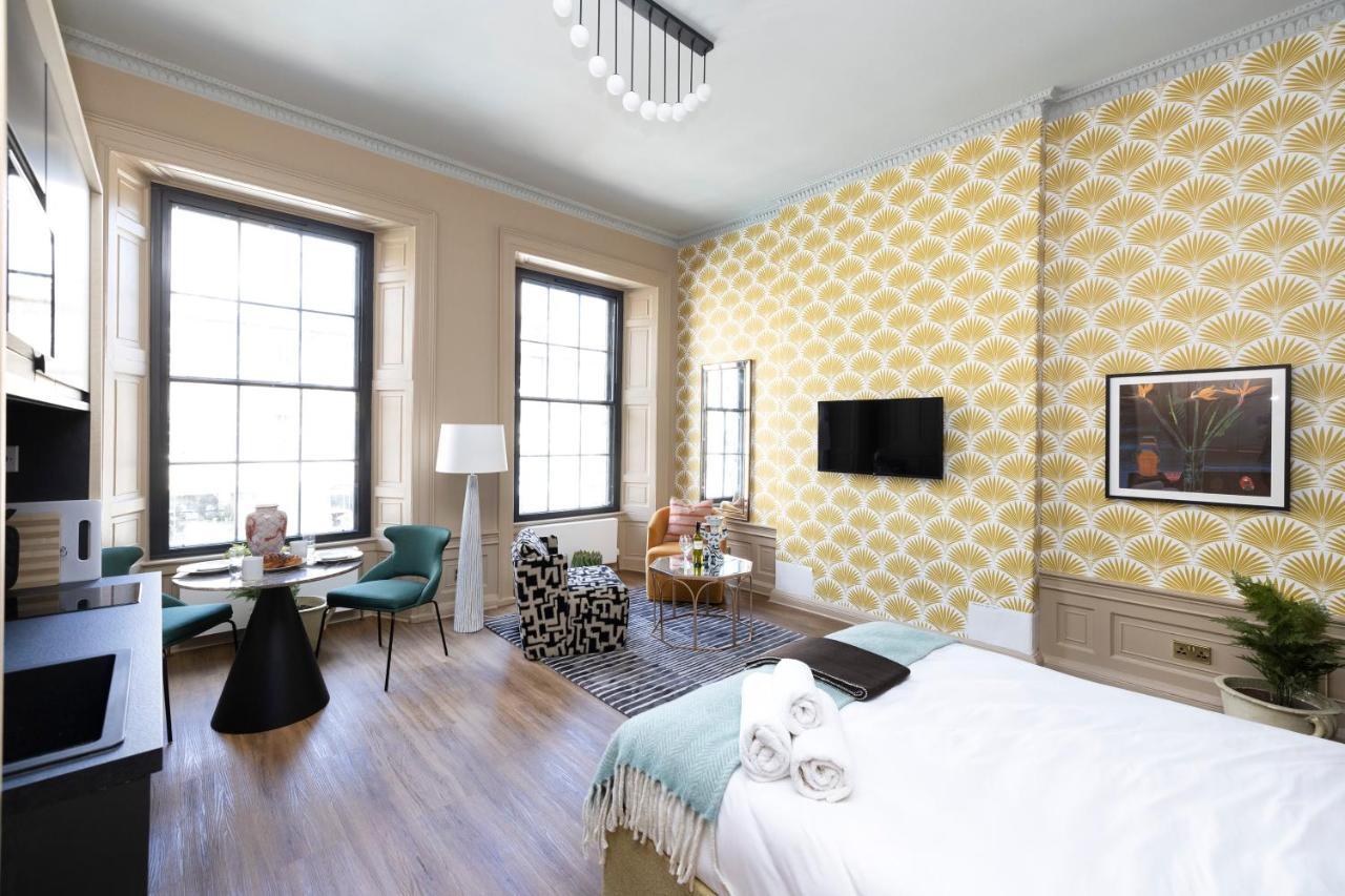 30 Castle Street Deluxe Apart-hotel